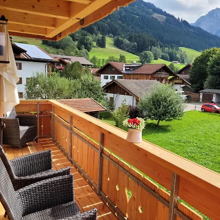 Ferienhaus Am Dorfbrunnen *